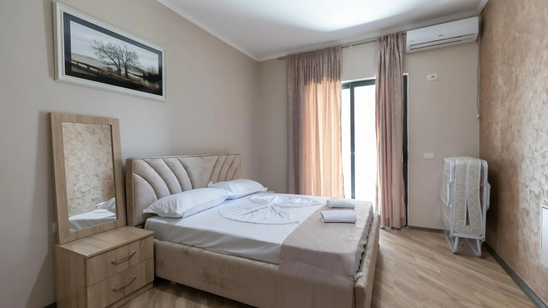 Hotel Apart Resilient 골렘