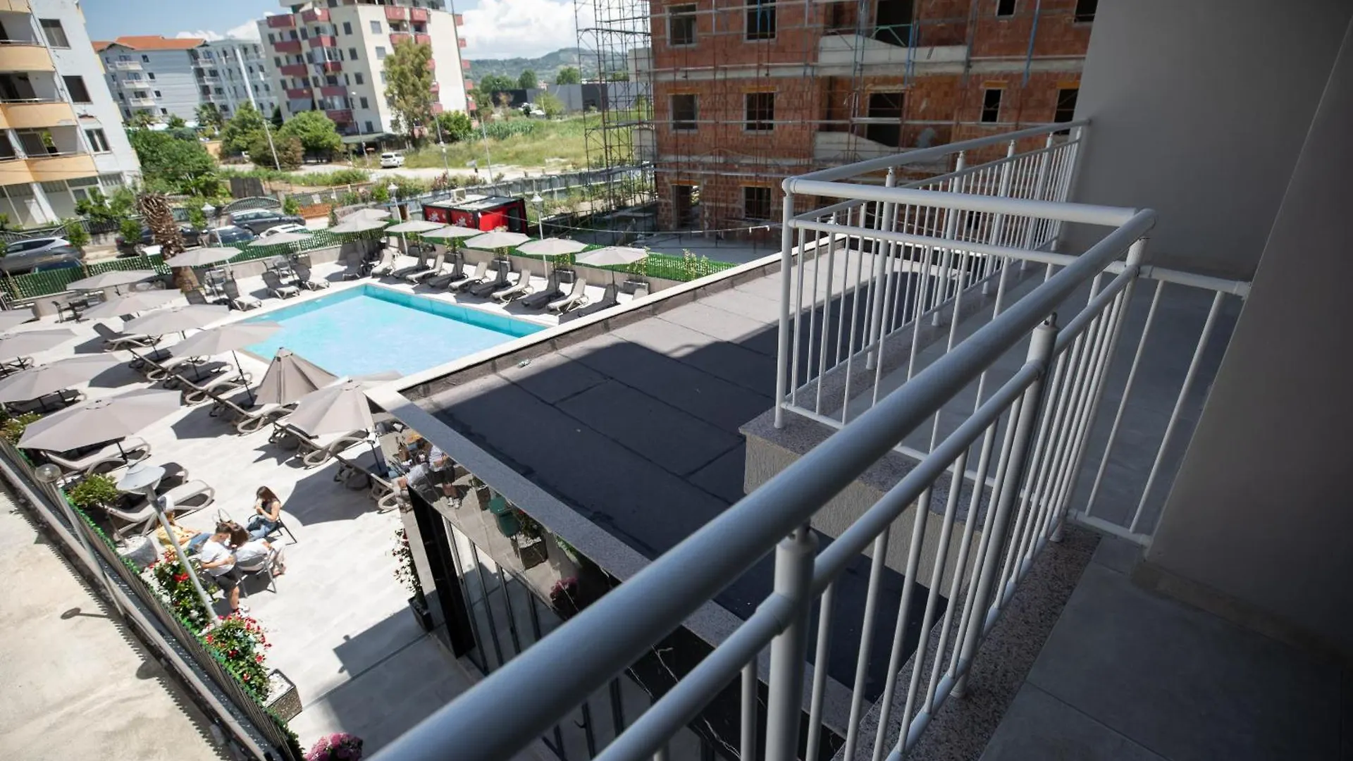 Hotel Apart Resilient Golem  0*, Golem (Tirana)